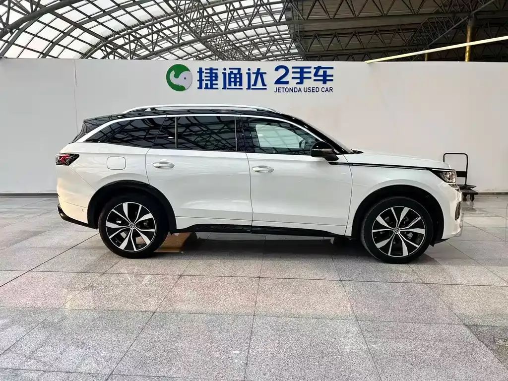 Volkswagen Tavendor 2022 из CN, фото 10