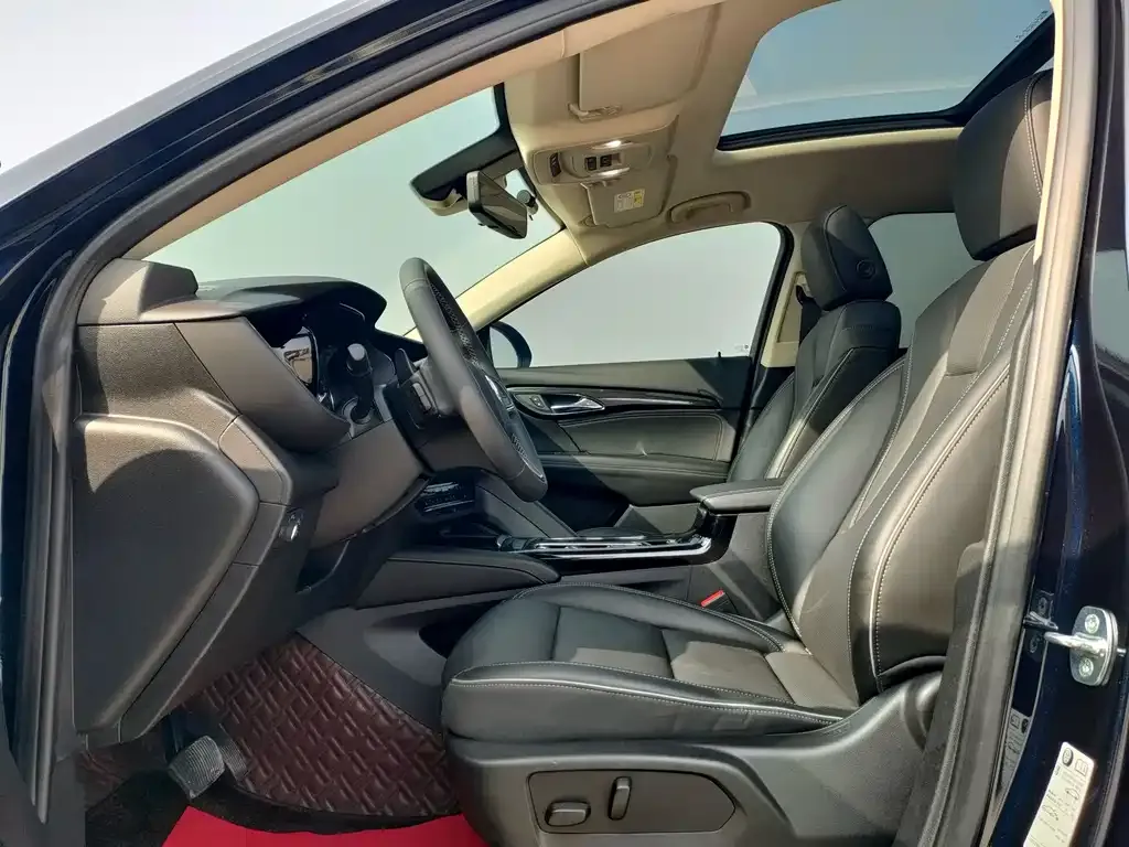 Buick Envision Plus — фото 5