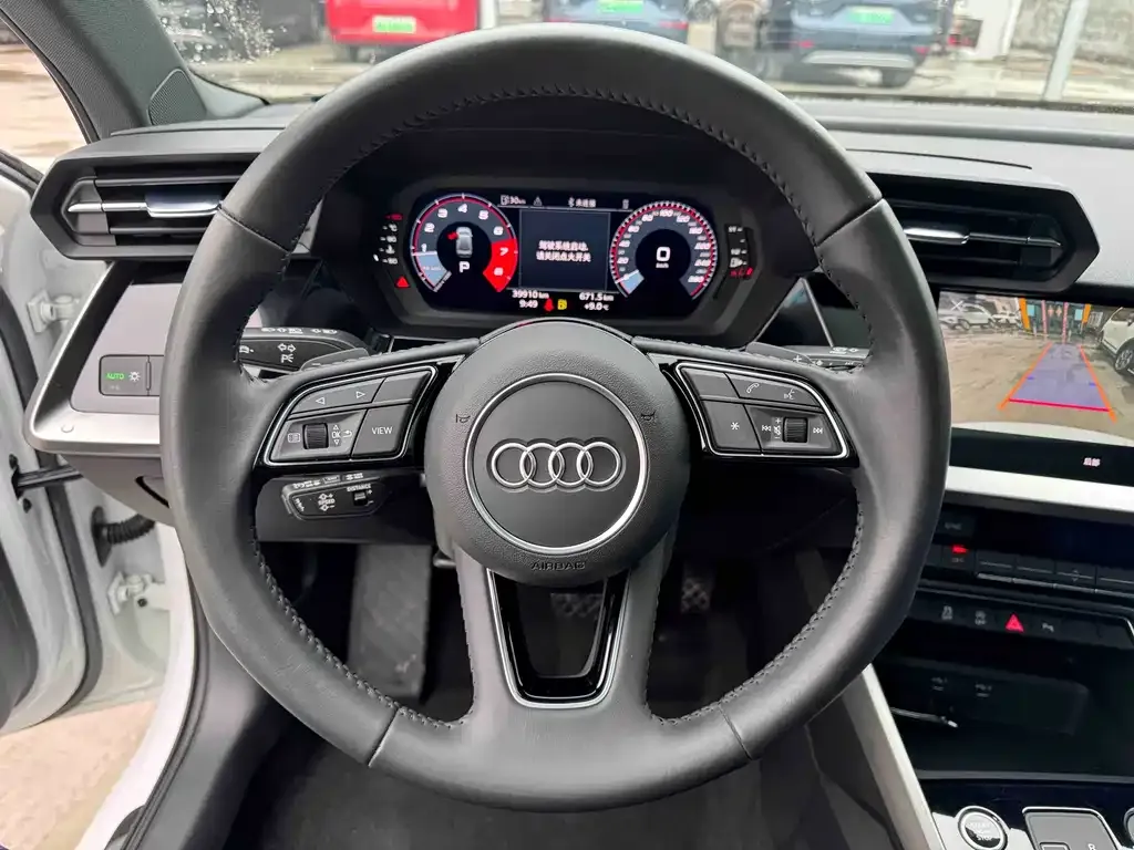 Audi A3 — фото 10