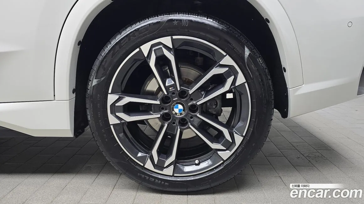 BMW X1 — фото 4