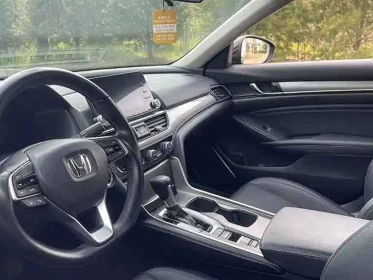 Honda Accord — фото 2