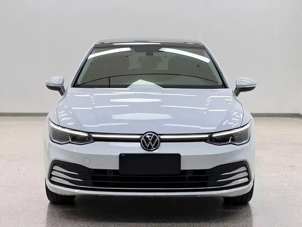 Volkswagen Golf — фото 8