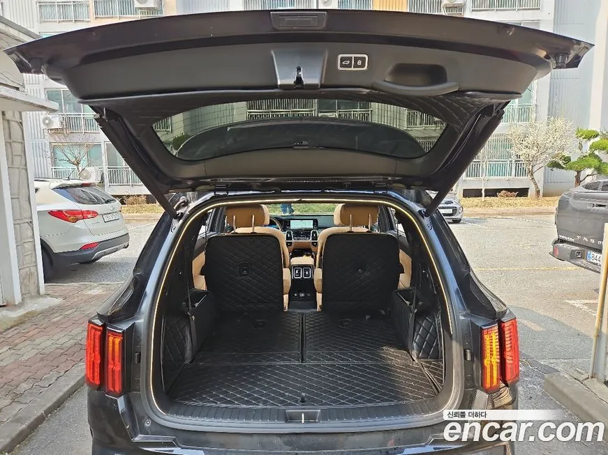 Kia Sorento — фото 3