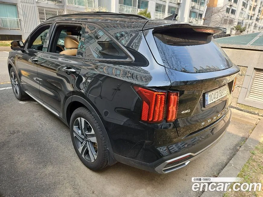 Kia Sorento — фото 8