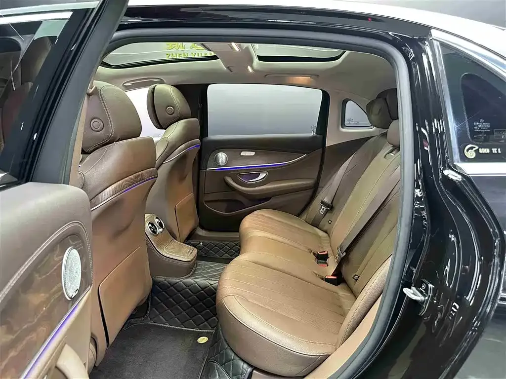Mercedes-Benz E-Class 2021 из CN, фото 9