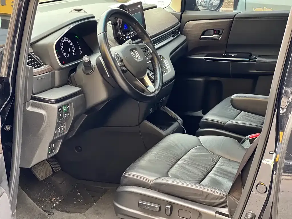 Honda Odyssey 2022 из CN, фото 4