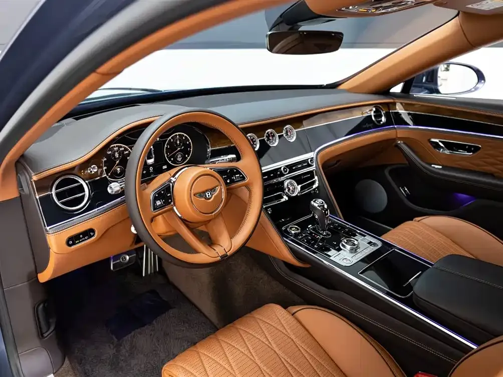 Bentley Flying Spur 2021 из CN, фото 7