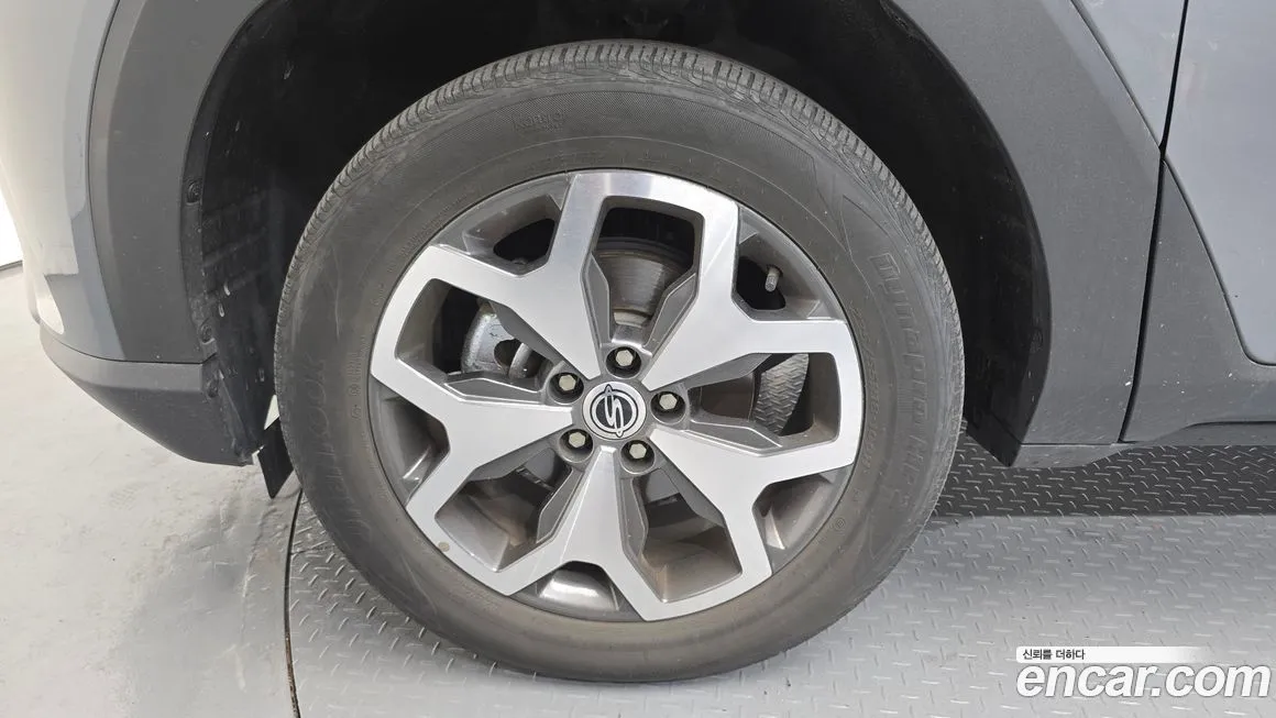 KG Mobility (Ssangyong) Torres 2023 из KR, фото 4