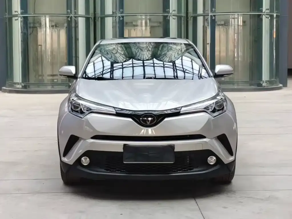 Toyota C-HR — фото 3
