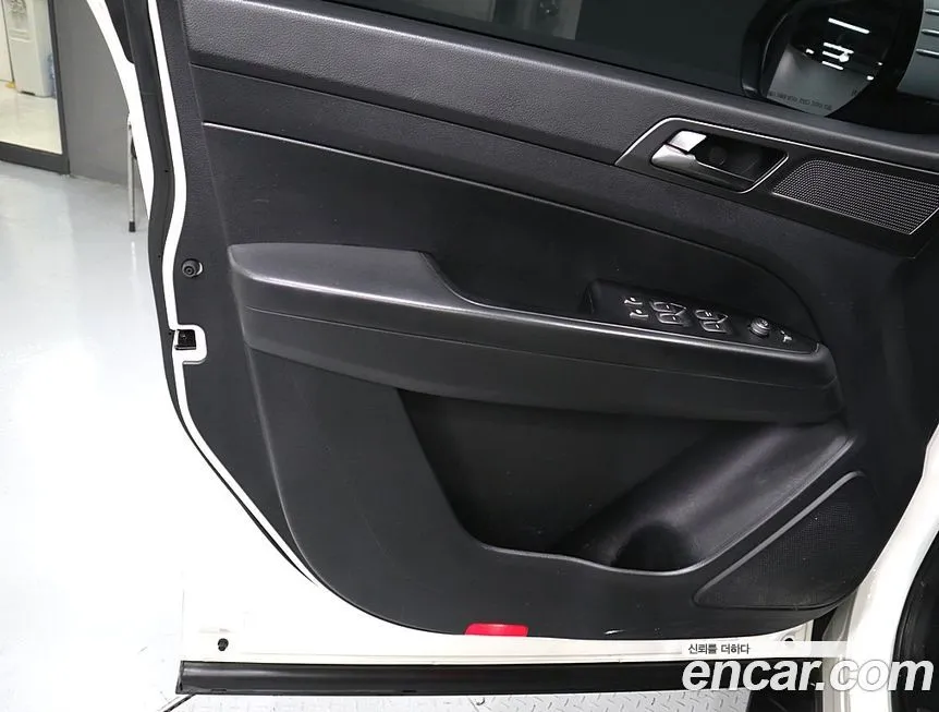 KG Mobility (Ssangyong) Rexton 2023 из KR, фото 5