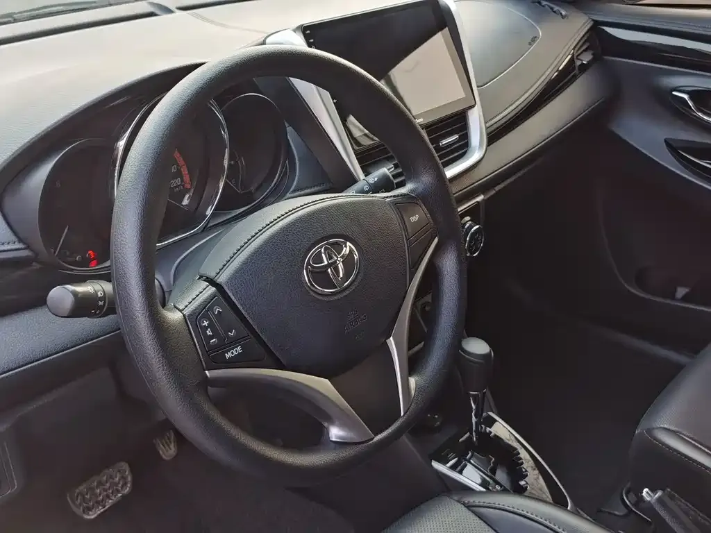 Toyota Yaris L 2022 из CN, фото 3