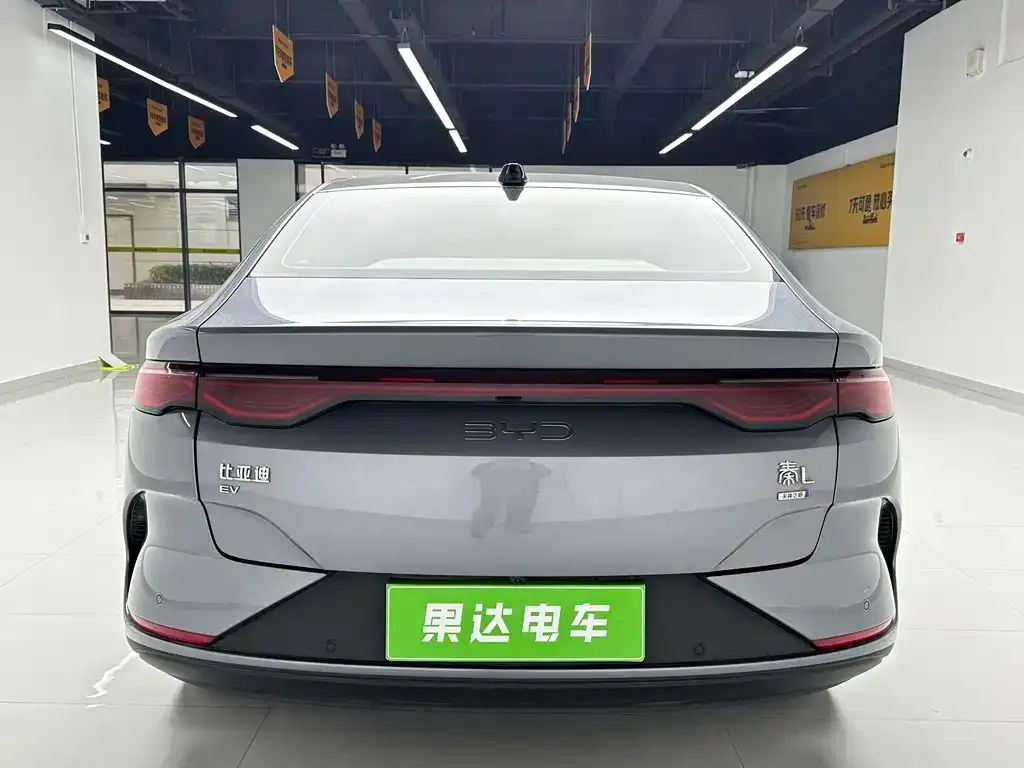 BYD Qin L — фото 2