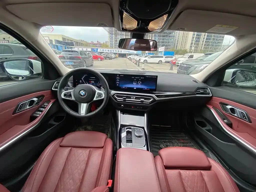 BMW 3 Series 2023 из CN, фото 3