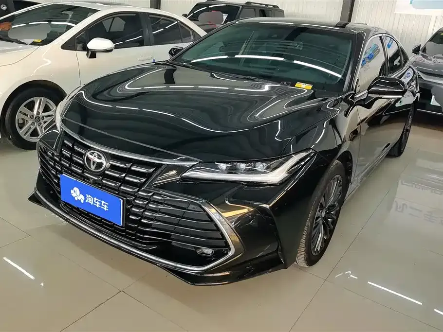Toyota Avalon 2024 из CN, фото 1