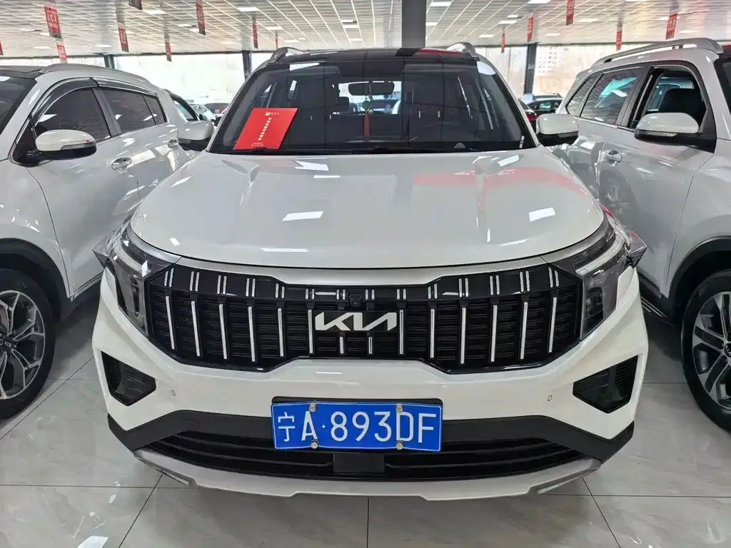 Kia Sportage — фото 10