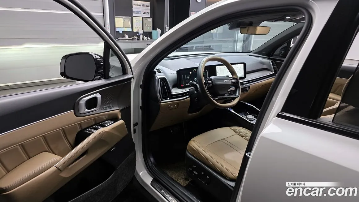 Kia Sorento — фото 10