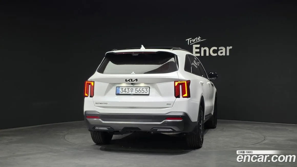 Kia Sorento — фото 3