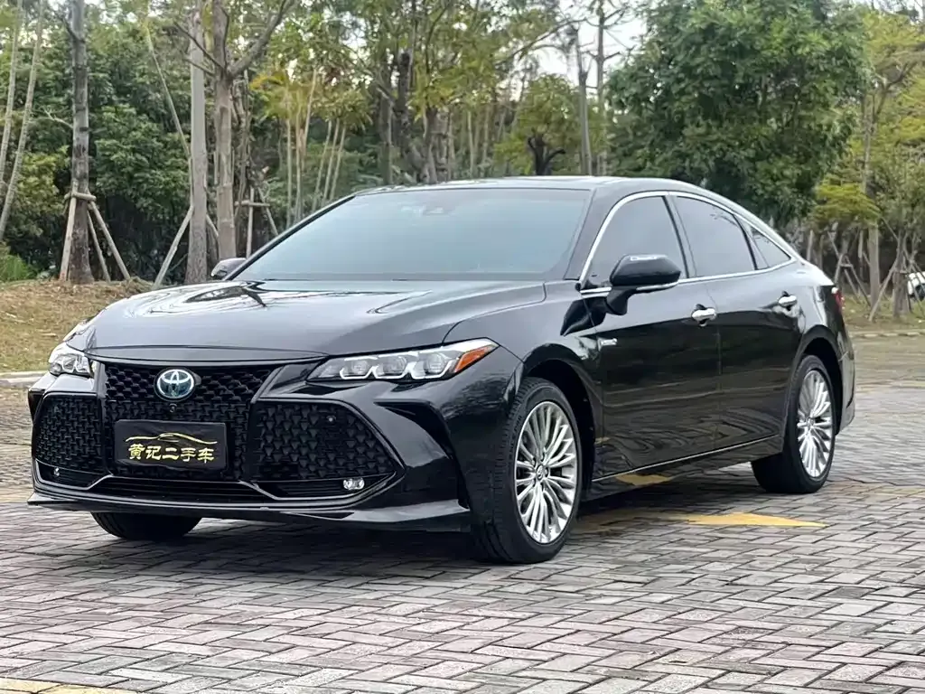 Toyota Avalon 2021 из CN, фото 1
