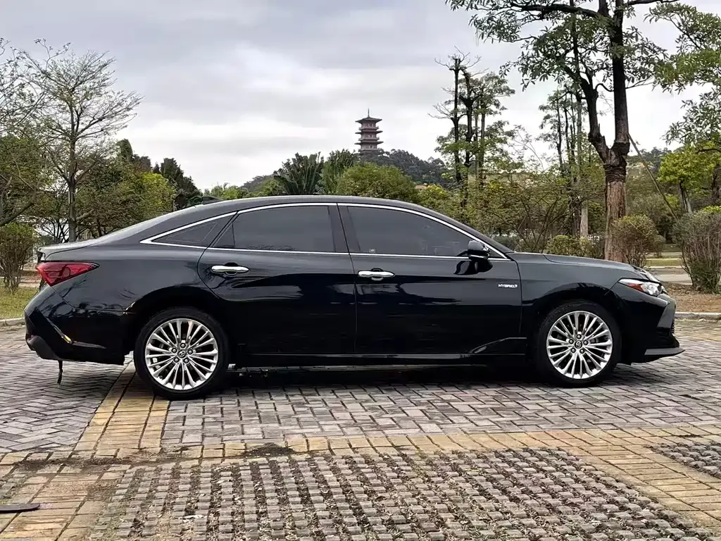 Toyota Avalon 2021 из CN, фото 9