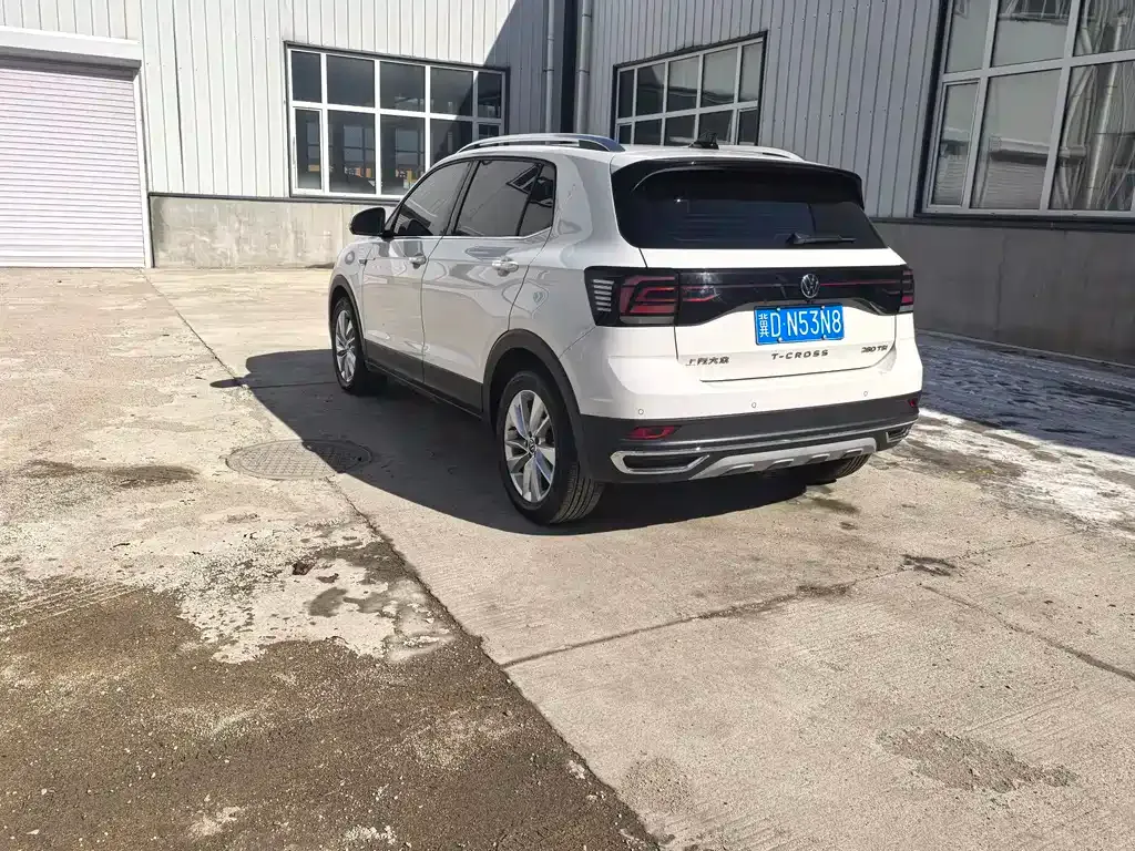 Volkswagen T-Cross 2022 из CN, фото 4