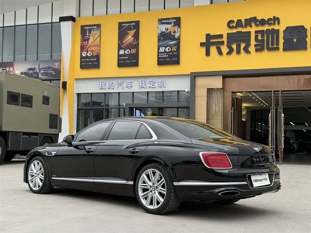 Bentley Flying Spur 2021 из CN, фото 3