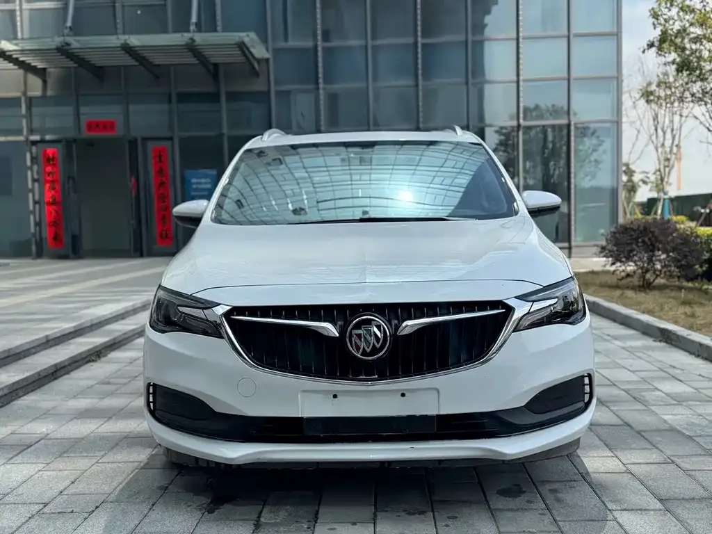 Buick GL6 2022 из CN, фото 5