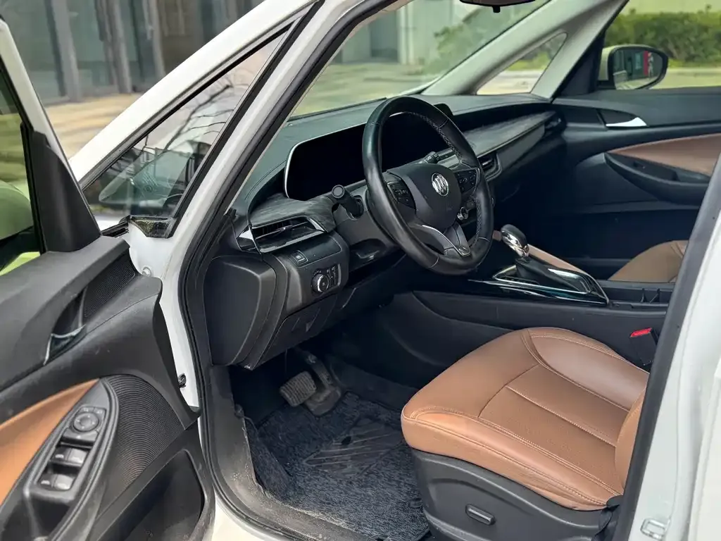 Buick GL6 2022 из CN, фото 2