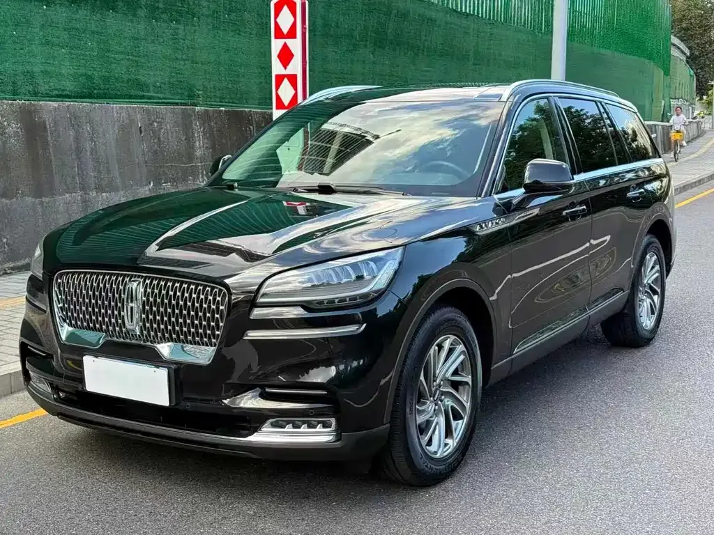 Lincoln Aviator 2021 из CN, фото 1
