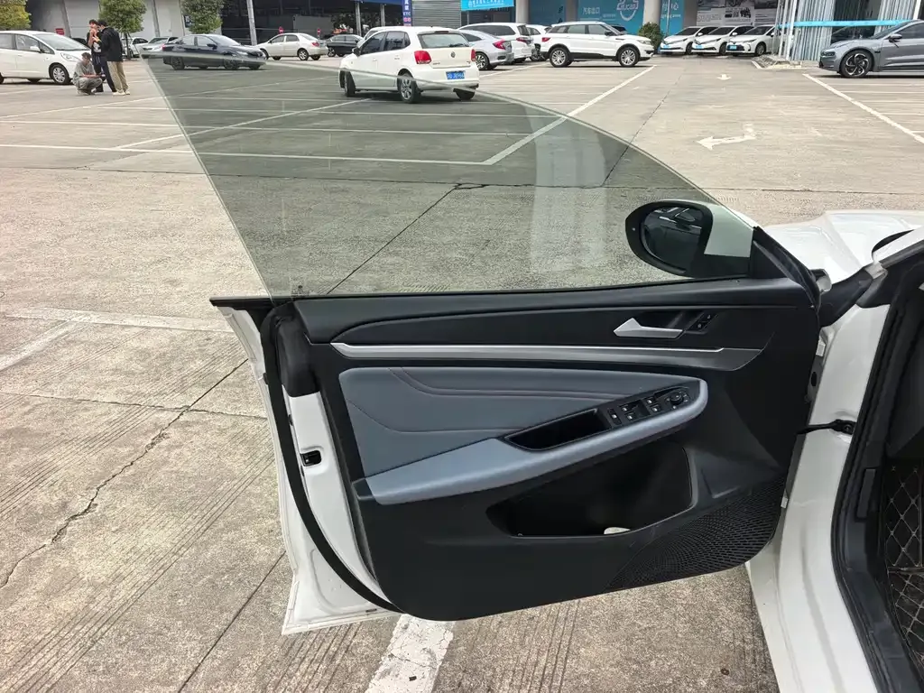 Volkswagen Lamando 2022 из CN, фото 6