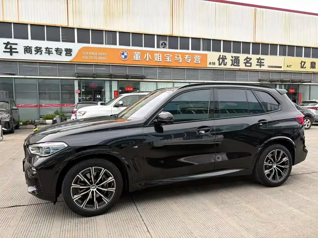 BMW X5 (Import) — фото 6