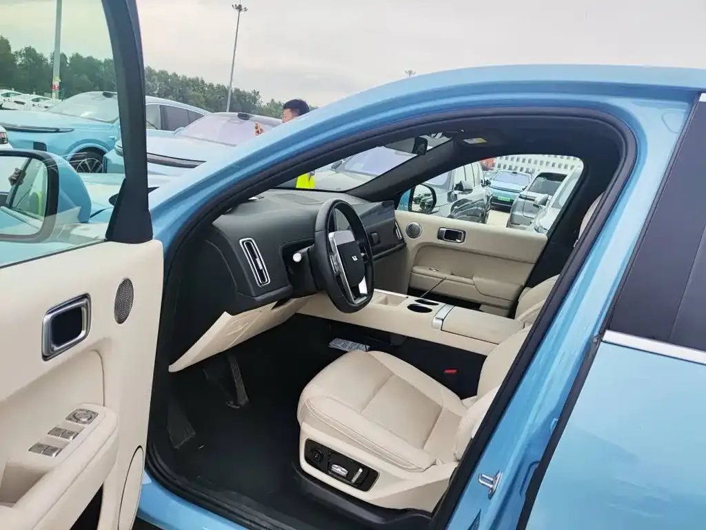 Li Auto L7 2024 из CN, фото 7