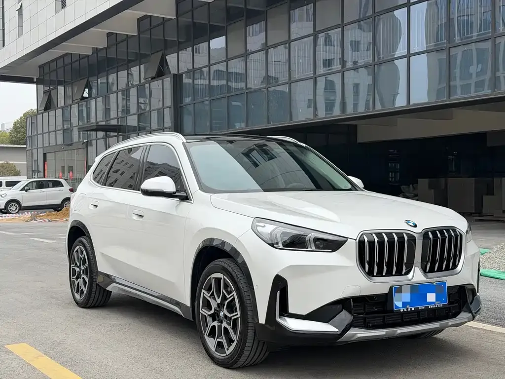BMW X1 — фото 4
