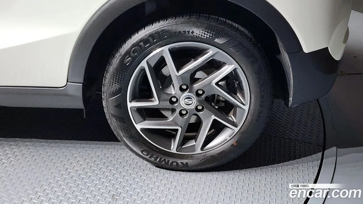 KG Mobility (Ssangyong) TIBOLI 2022 из KR, фото 5