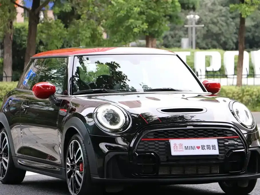 MINI JCW (John Cooper Works) — фото 6