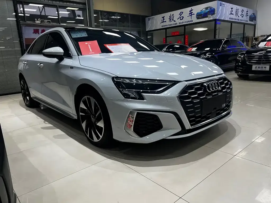 Audi A3 2023 из CN, фото 10