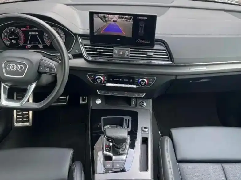 Audi Q5L 2024 из CN, фото 2