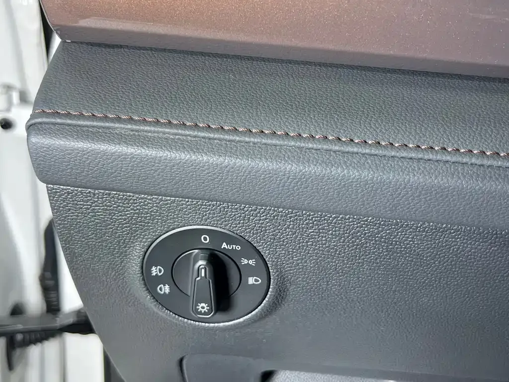 Volkswagen Tharu 2022 из CN, фото 4