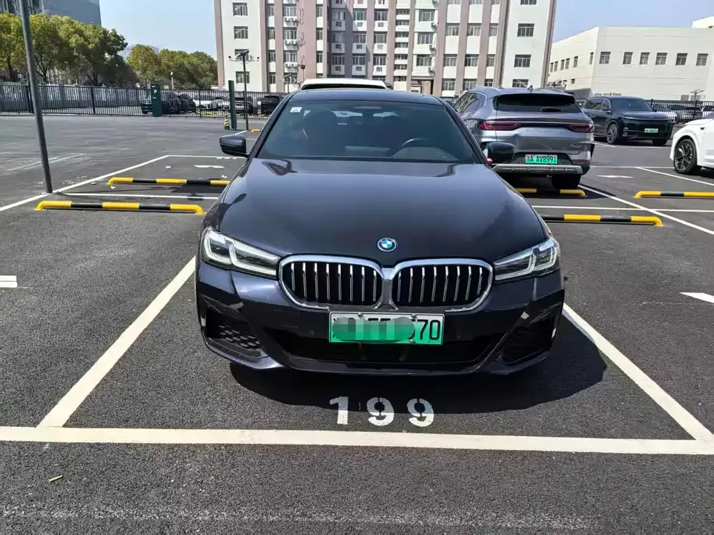 BMW 5 Series New Energy — фото 6