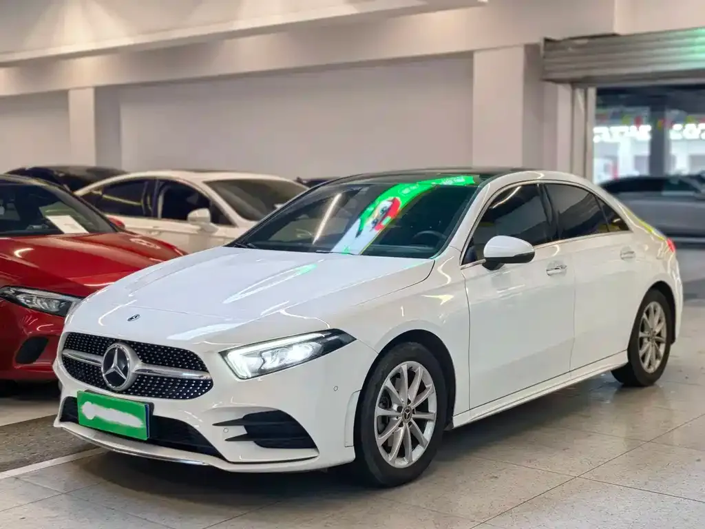 Mercedes-Benz A-Class — фото 1
