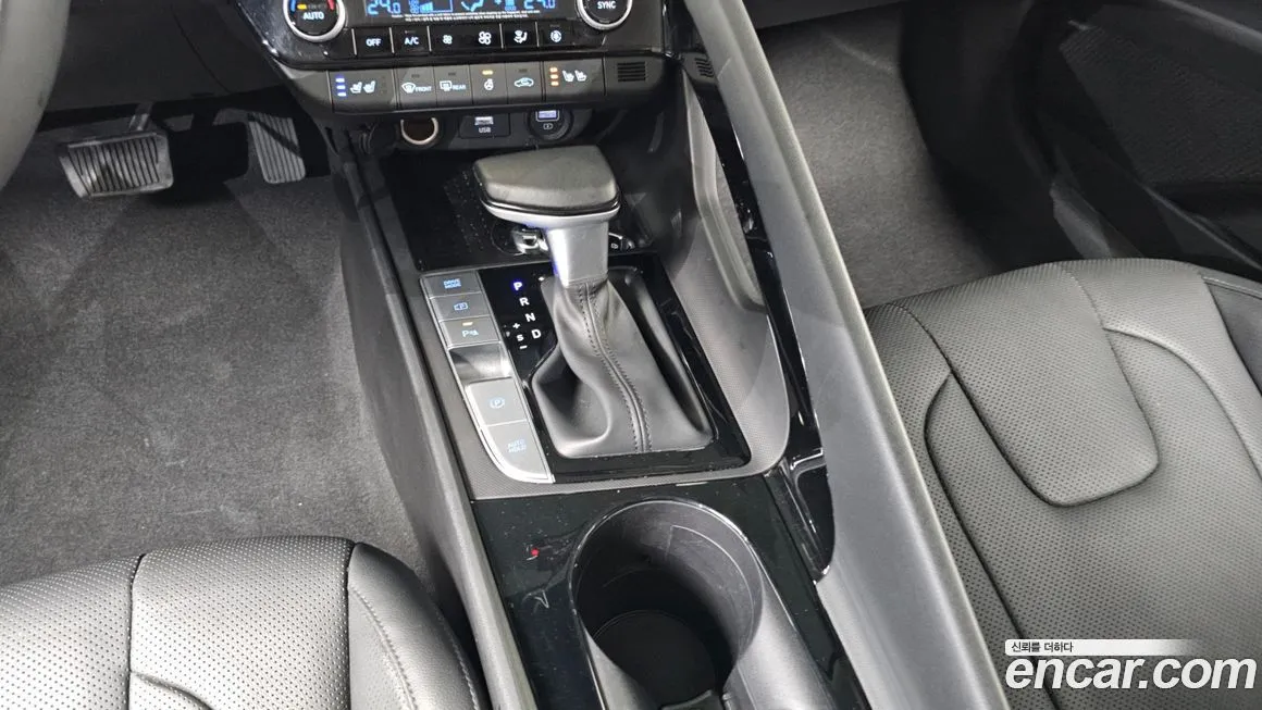 Hyundai AVANTE 2021 из KR, фото 7