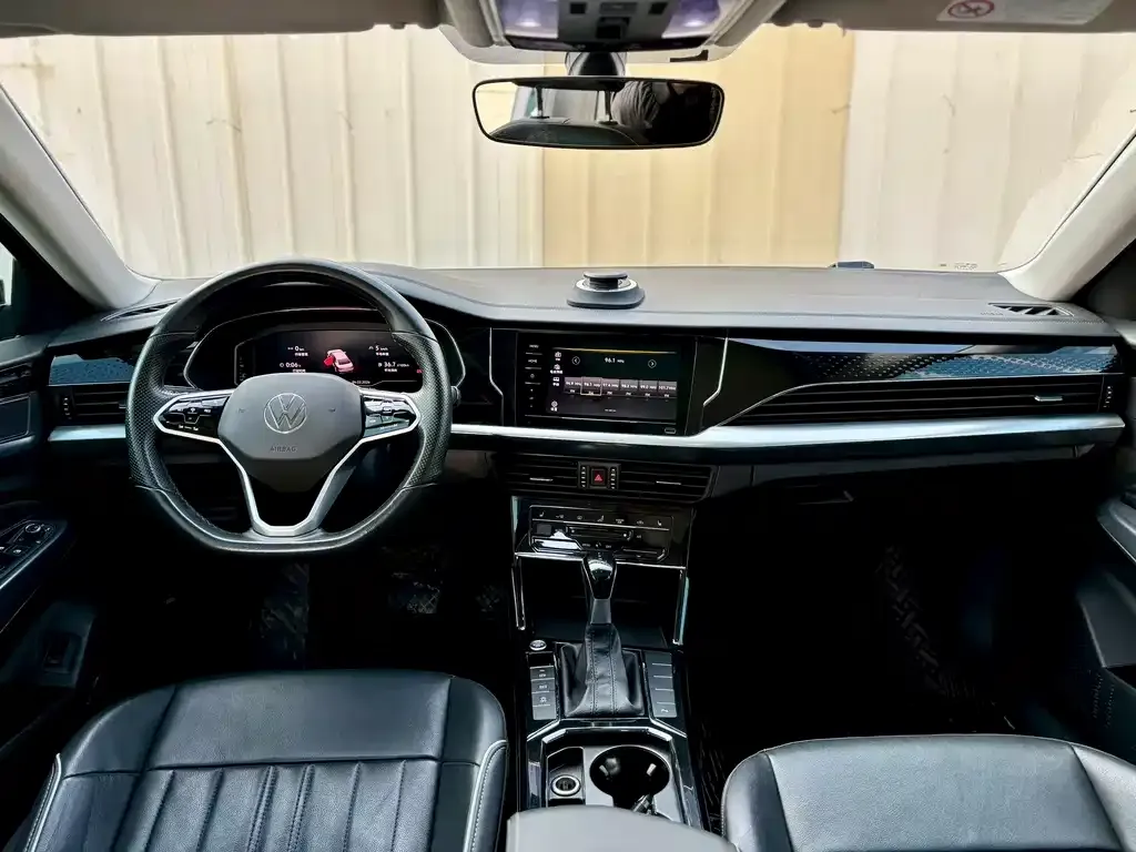 Volkswagen Passat — фото 5