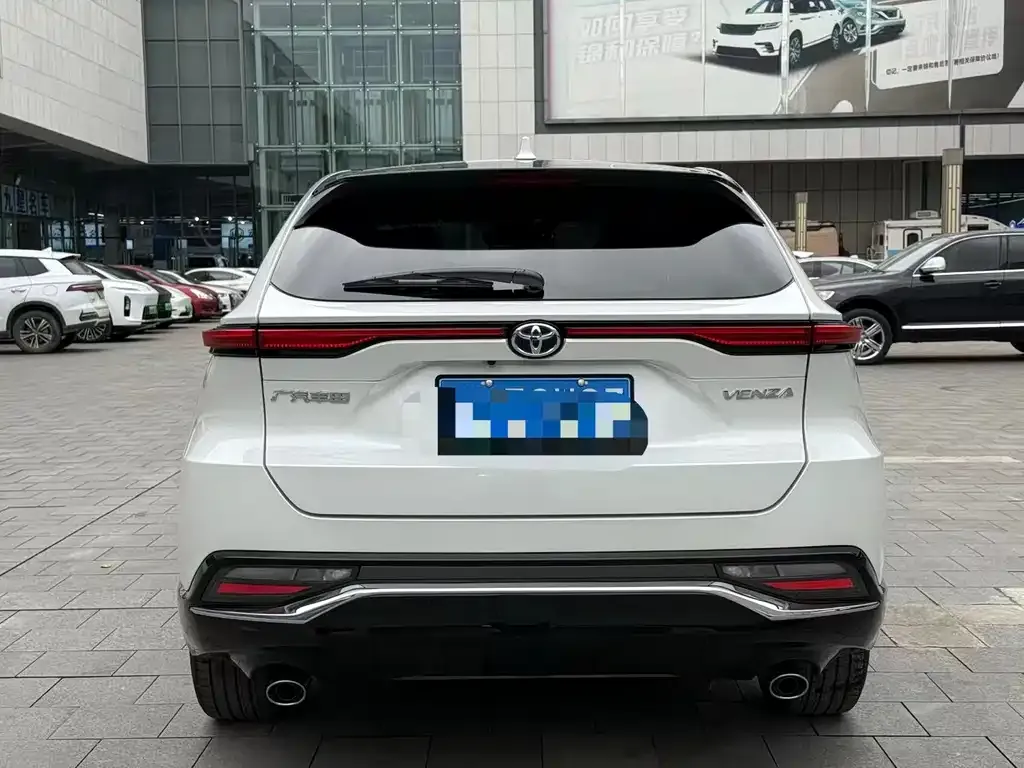 Toyota Venza 2022 из CN, фото 5