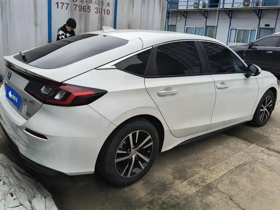 Honda Civic — фото 6