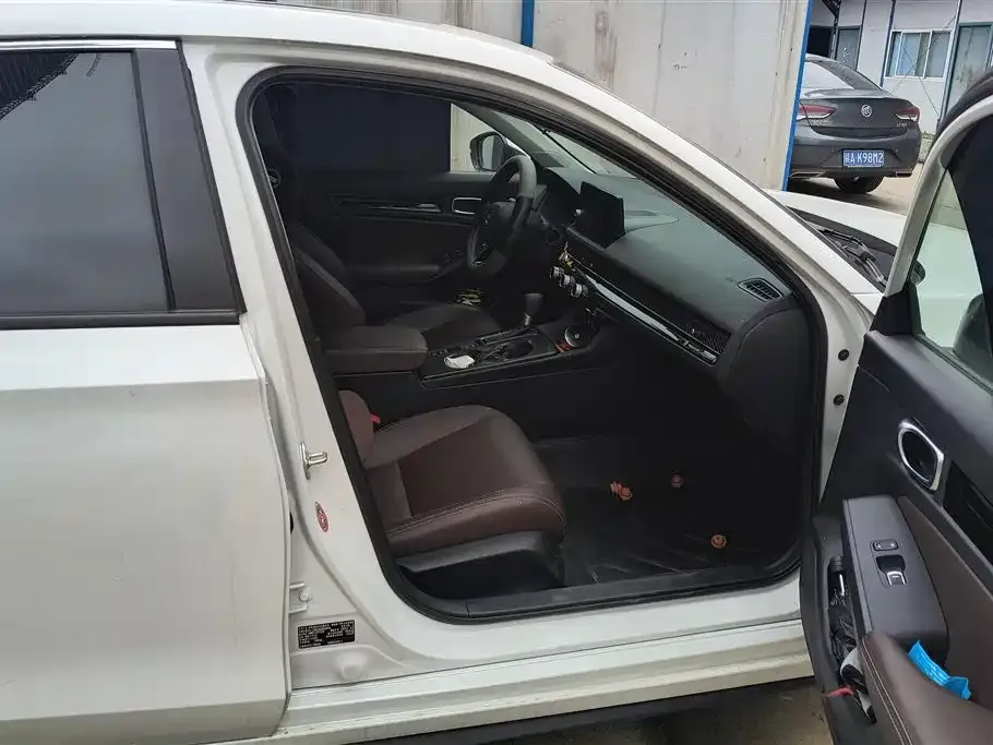 Honda Civic — фото 5