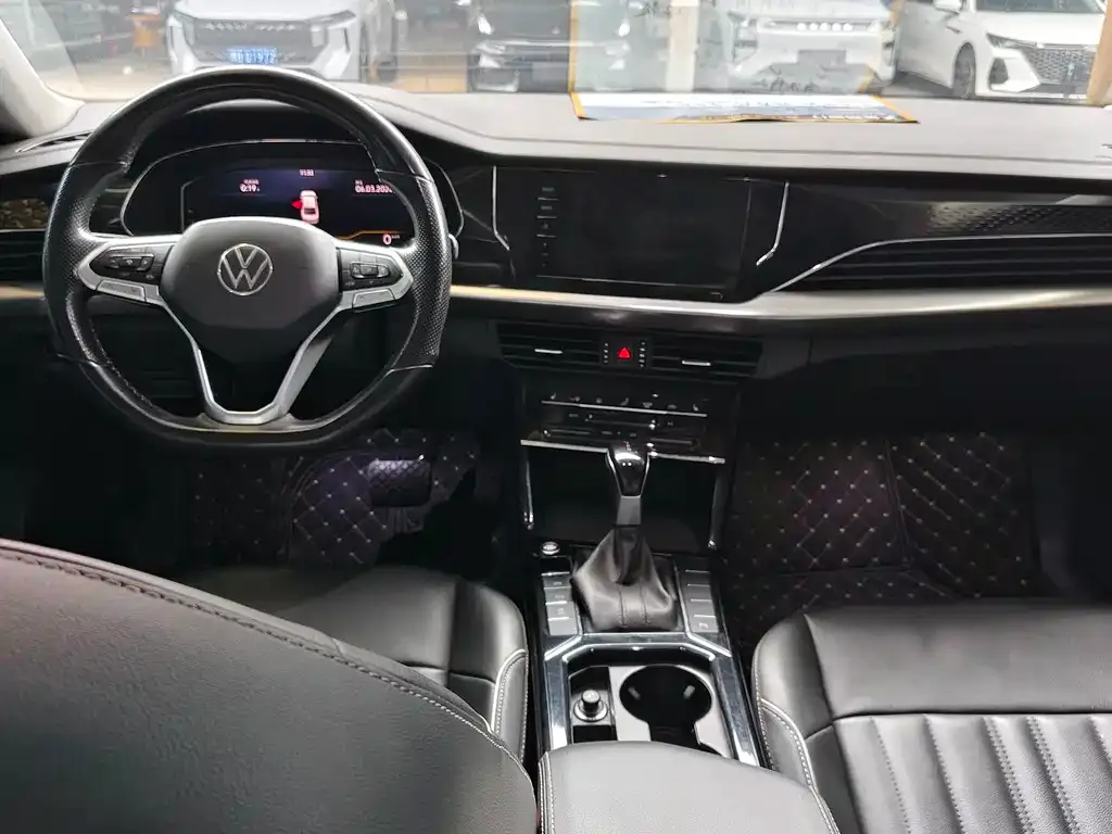Volkswagen Passat — фото 4