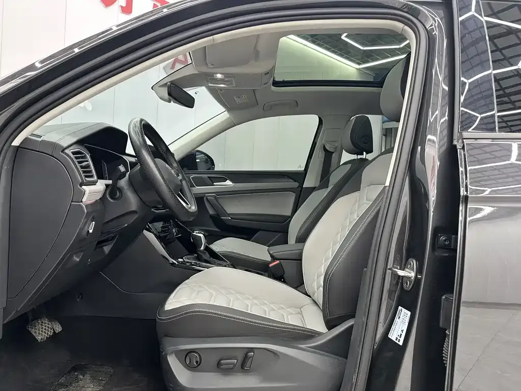 Volkswagen Tayron 2023 из CN, фото 8