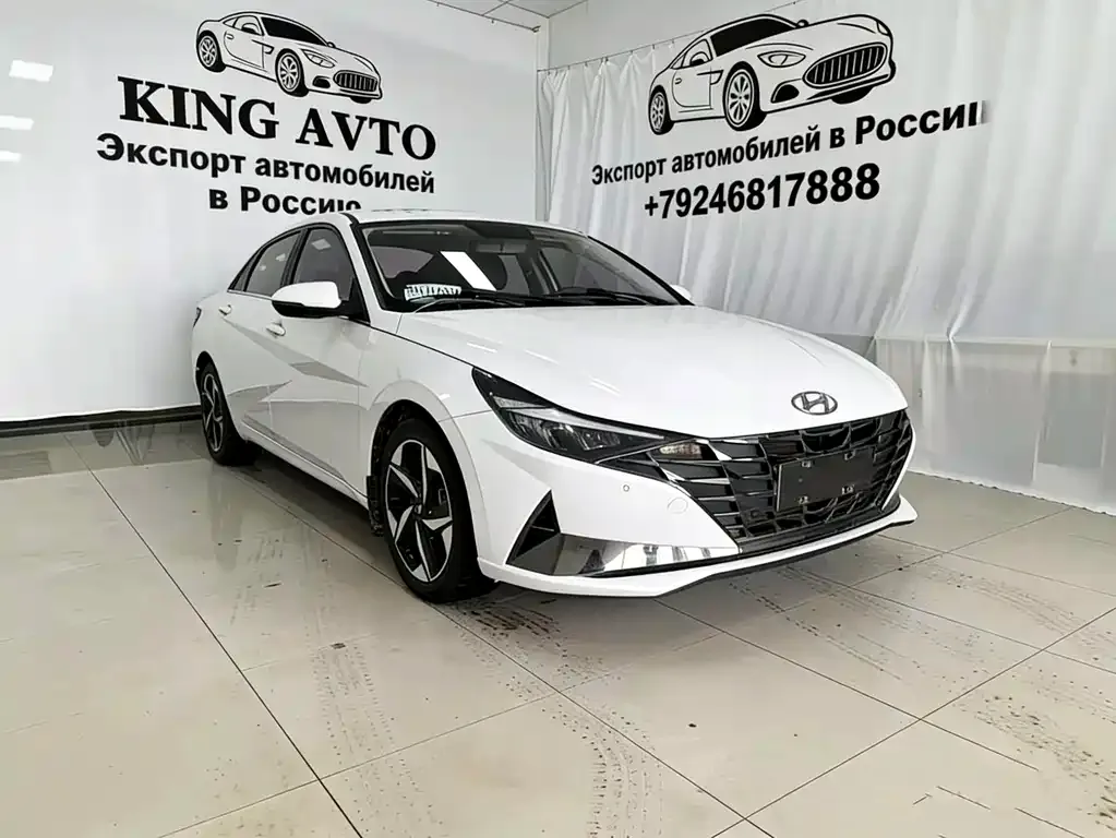 Hyundai Elantra — фото 1