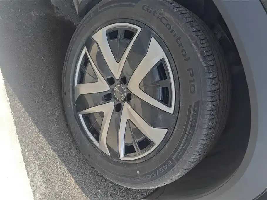 BYD Hiace 07 DM-i — фото 9