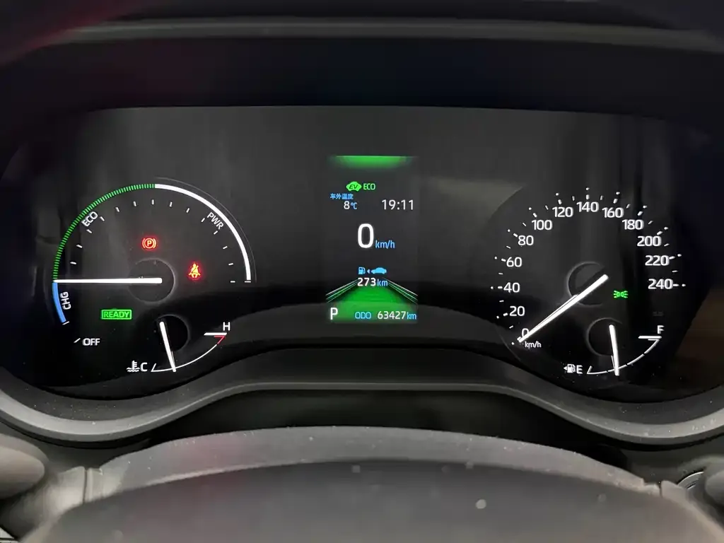 Toyota Granvia 2024 из CN, фото 5