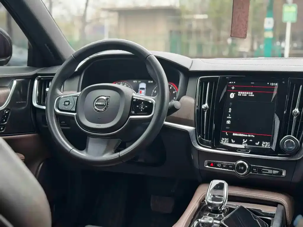 Volvo S90 2021 из CN, фото 9